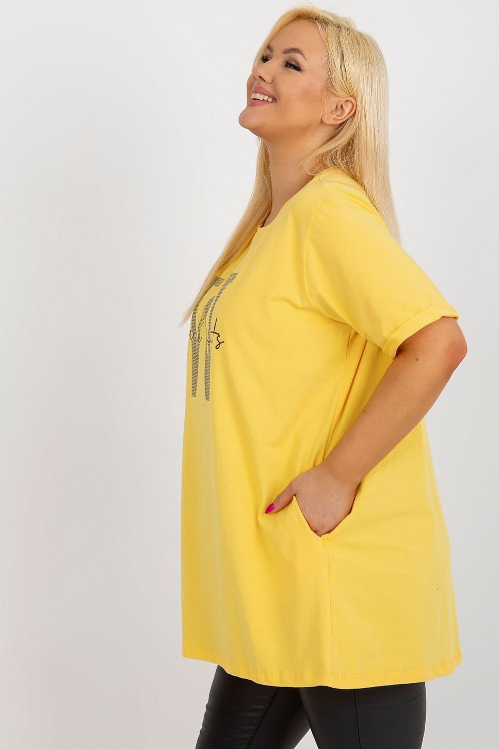 Plus size blouse model 180976