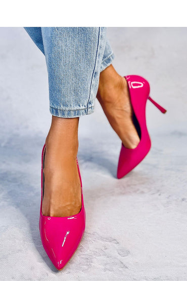 High heels model 181044