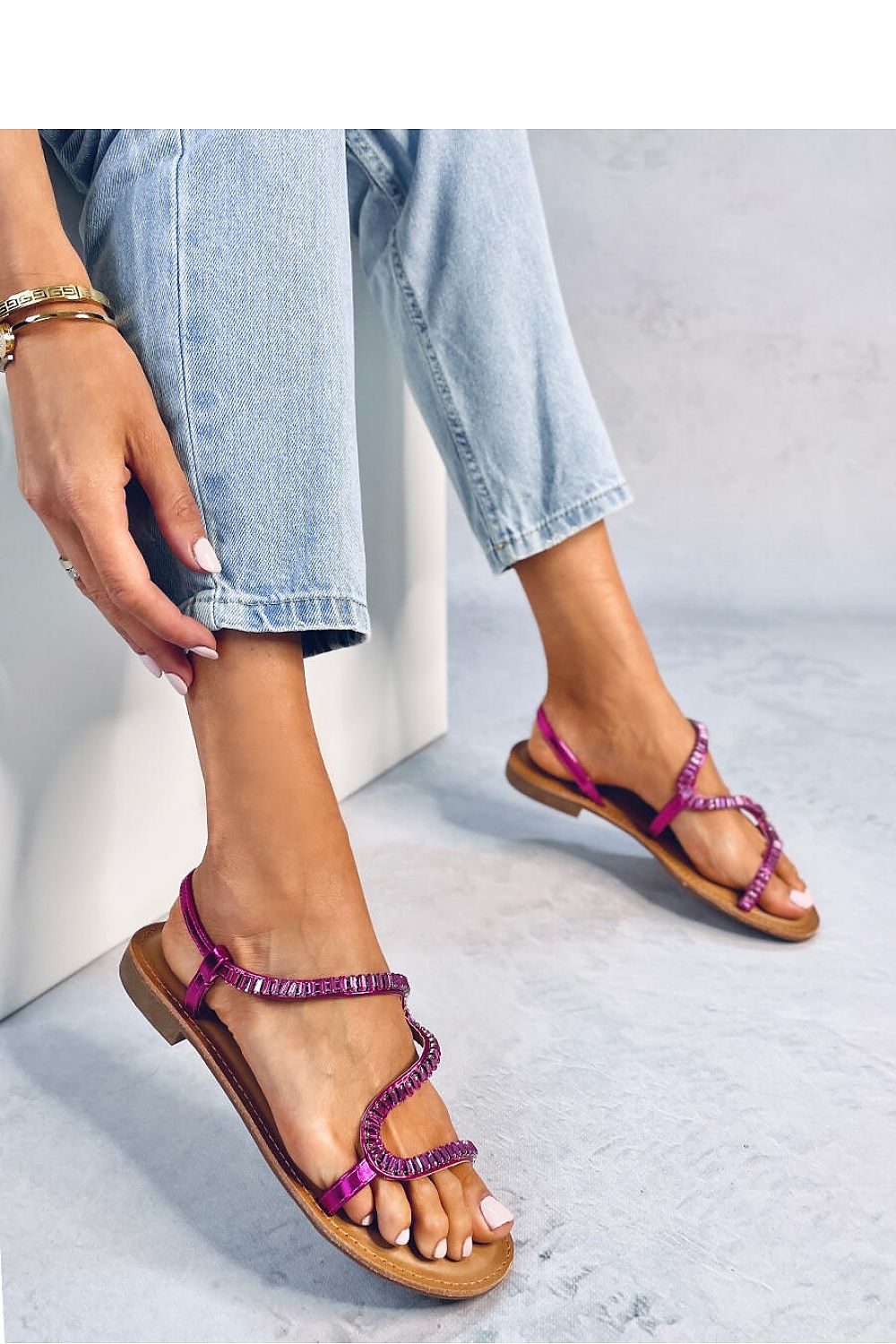Sandals model 182220