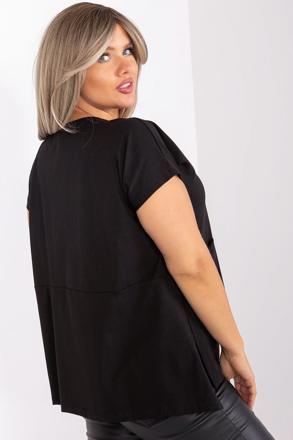 Plus size blouse model 182730