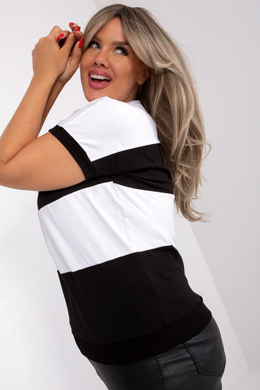 Plus size blouse model 182736