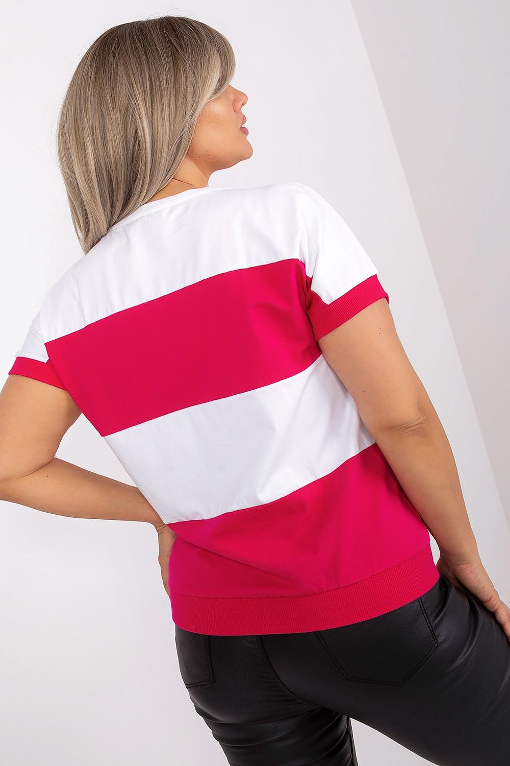 Plus size blouse model 182739