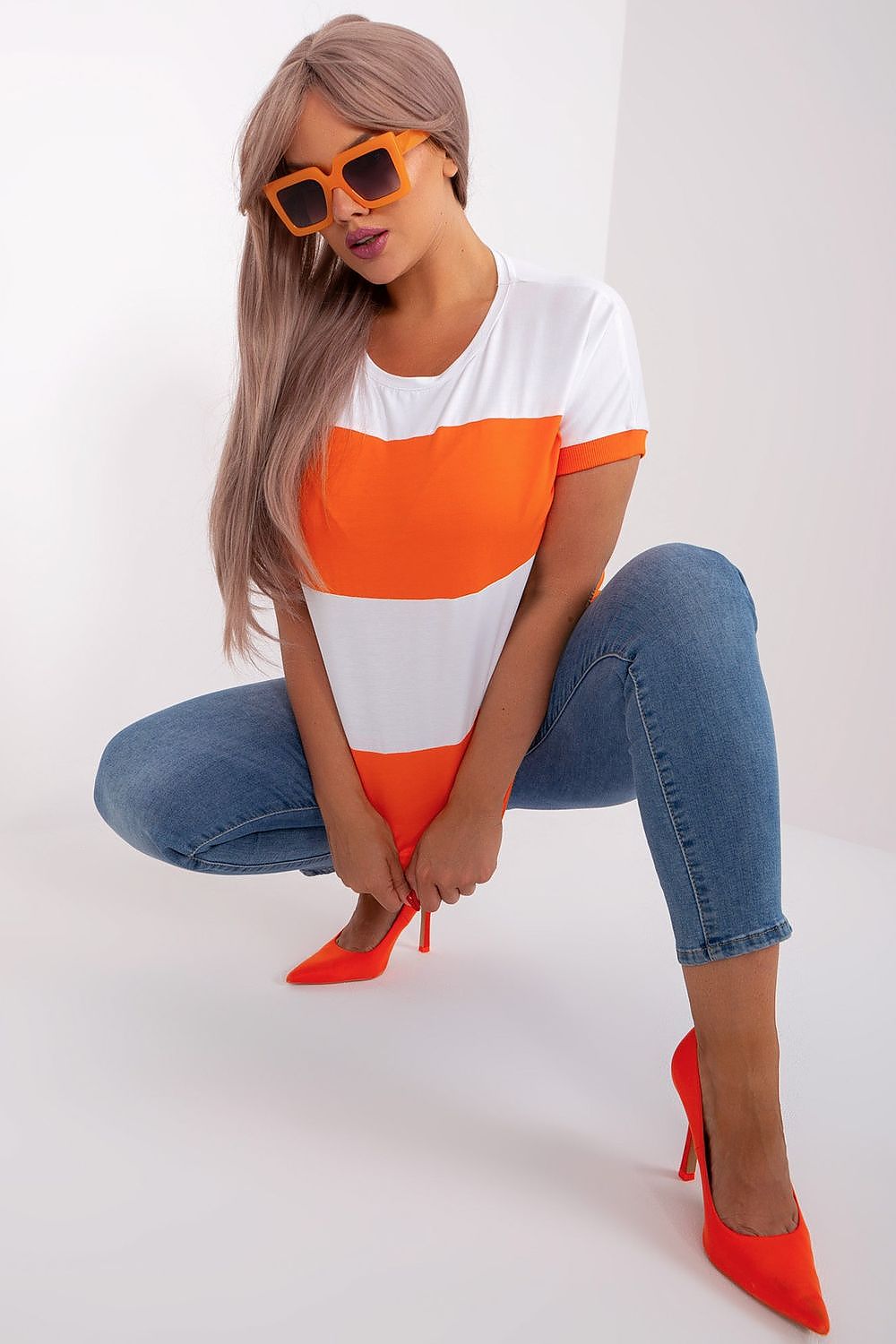 Plus size blouse model 182740