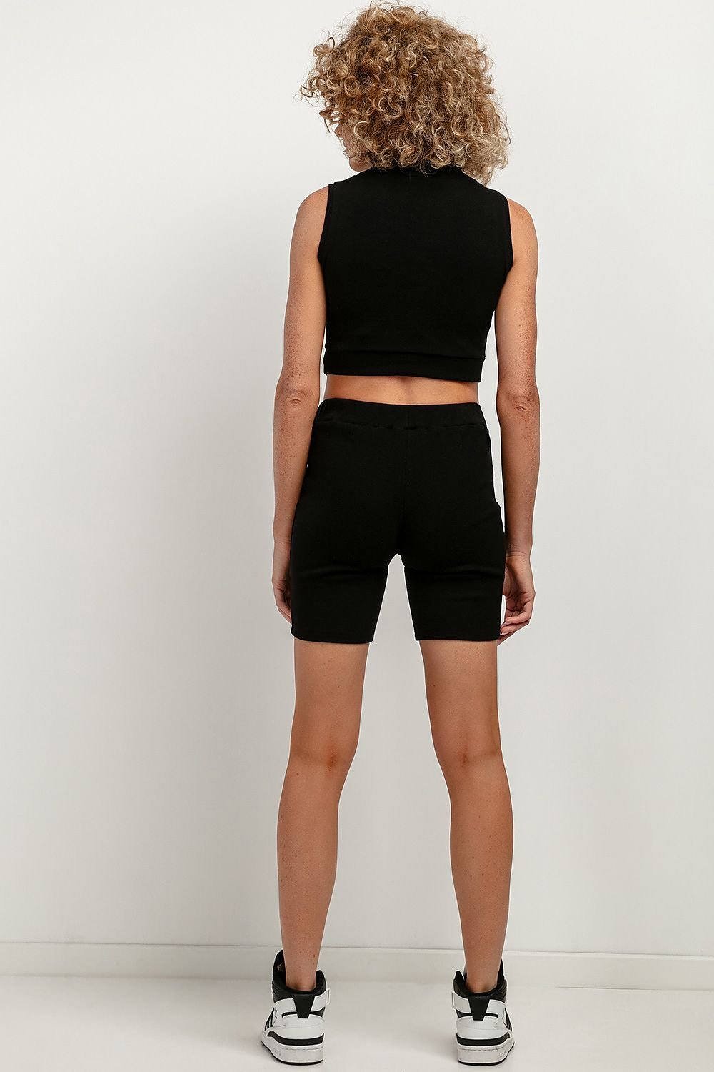Shorts model 183150
