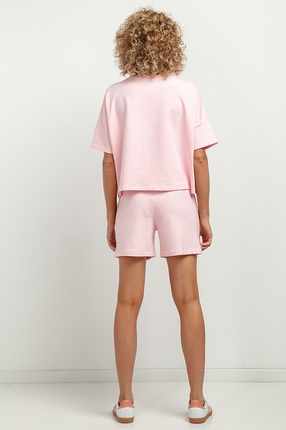 Shorts model 183183