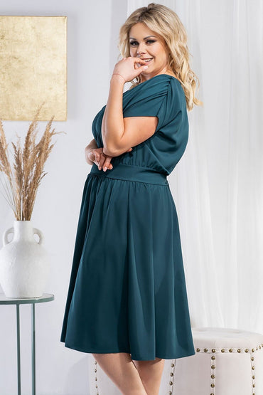 Plus size dress model 183387