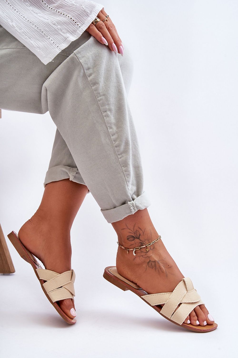 Flip-flops model 183493
