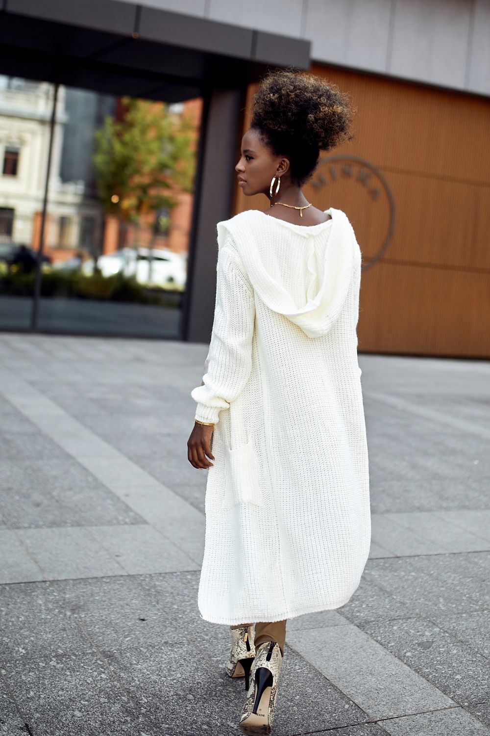 Cardigan model 184080
