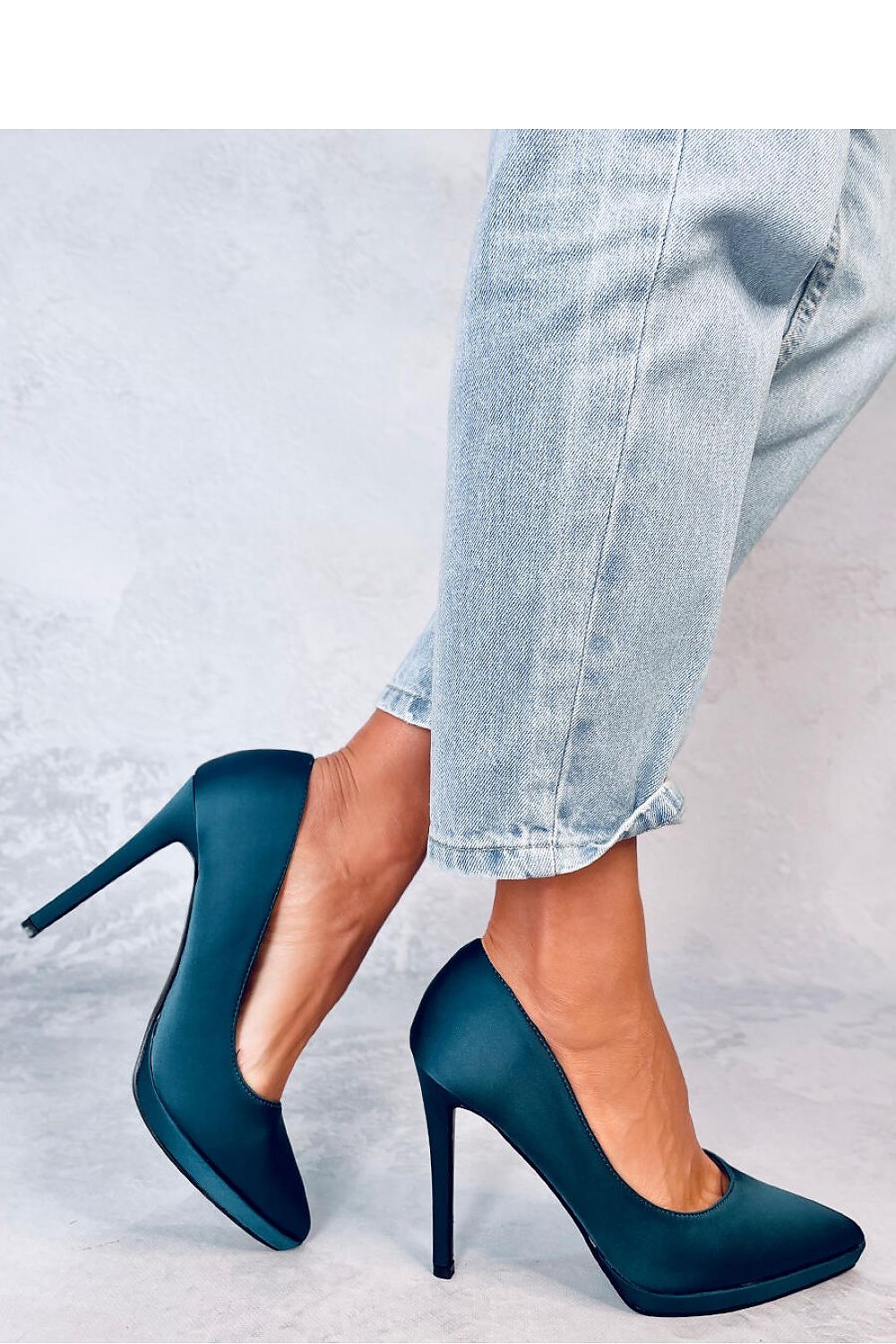 High heels model 184232