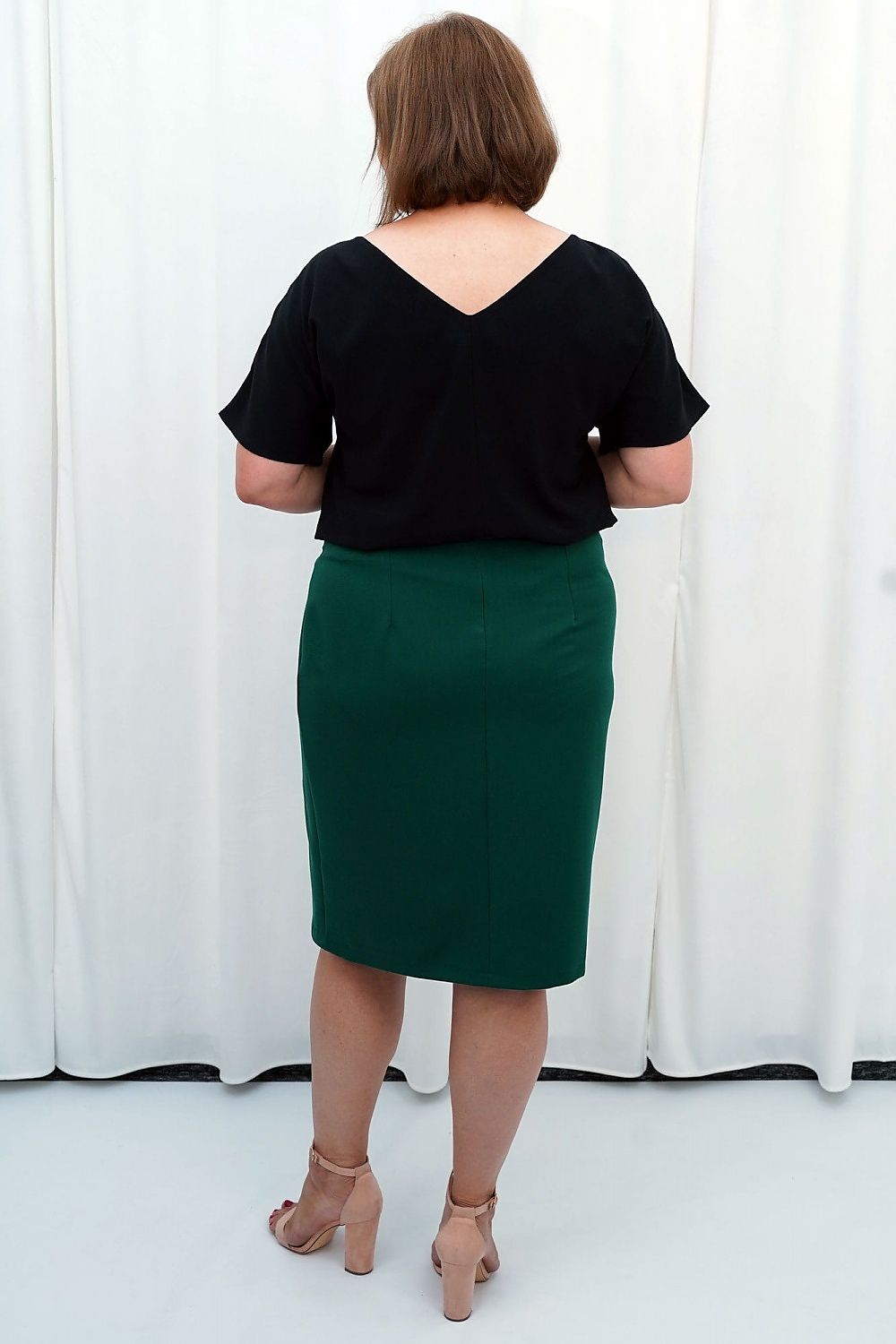 Plus size Skirt model 184894