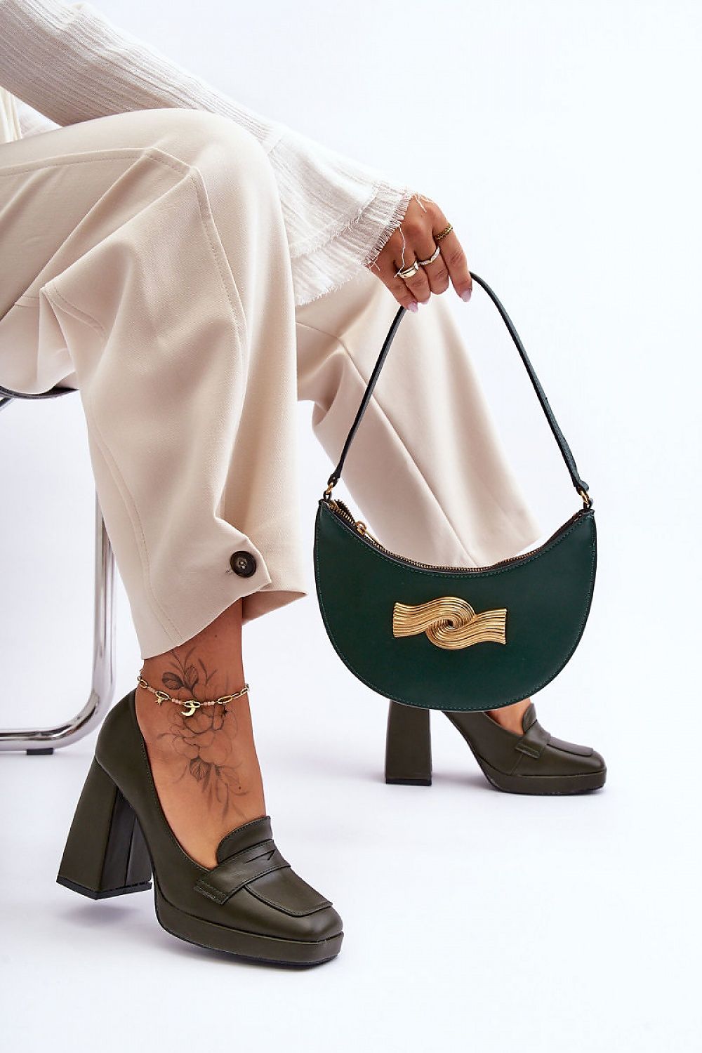 Heel pumps model 185349