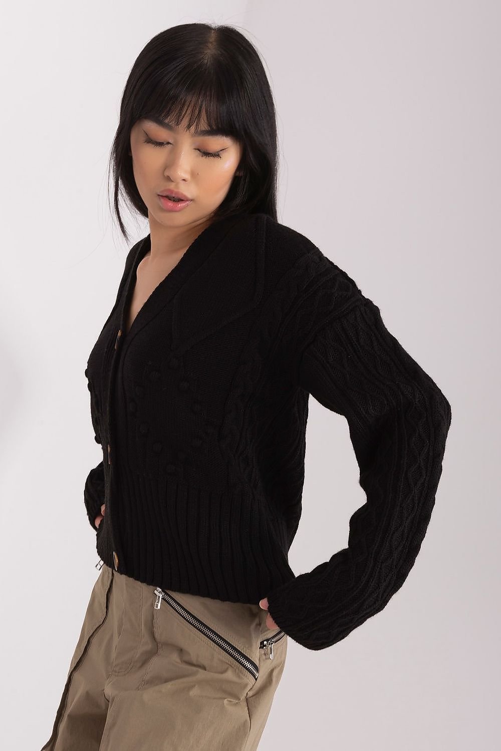 Cardigan model 185419