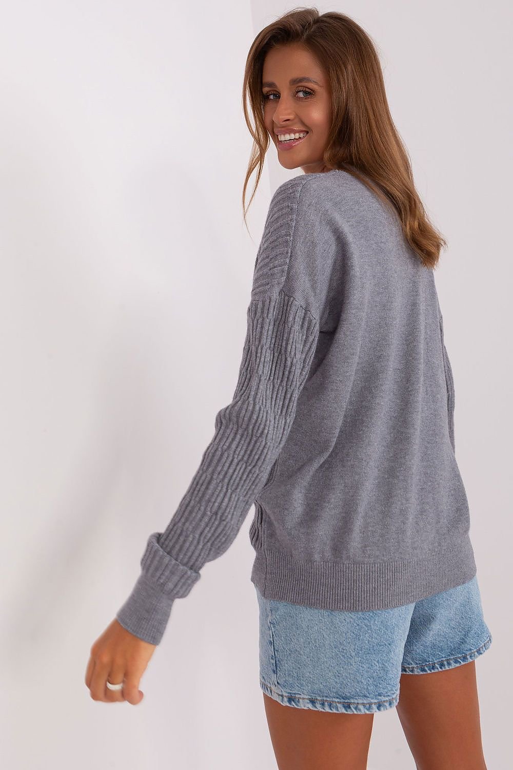 Jumper model 185723