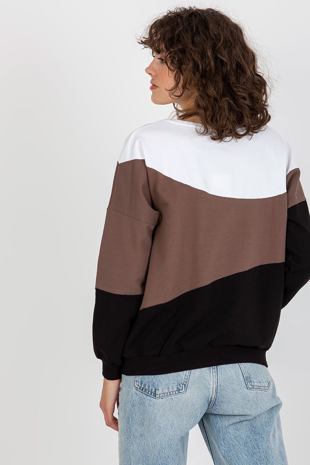Sweatshirt model 185961