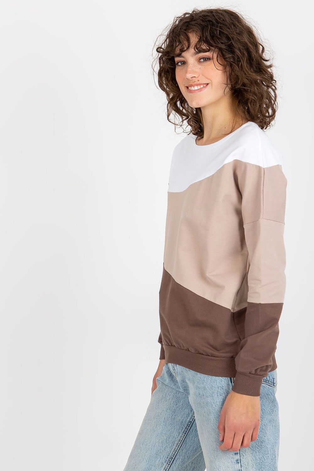 Sweatshirt model 185962