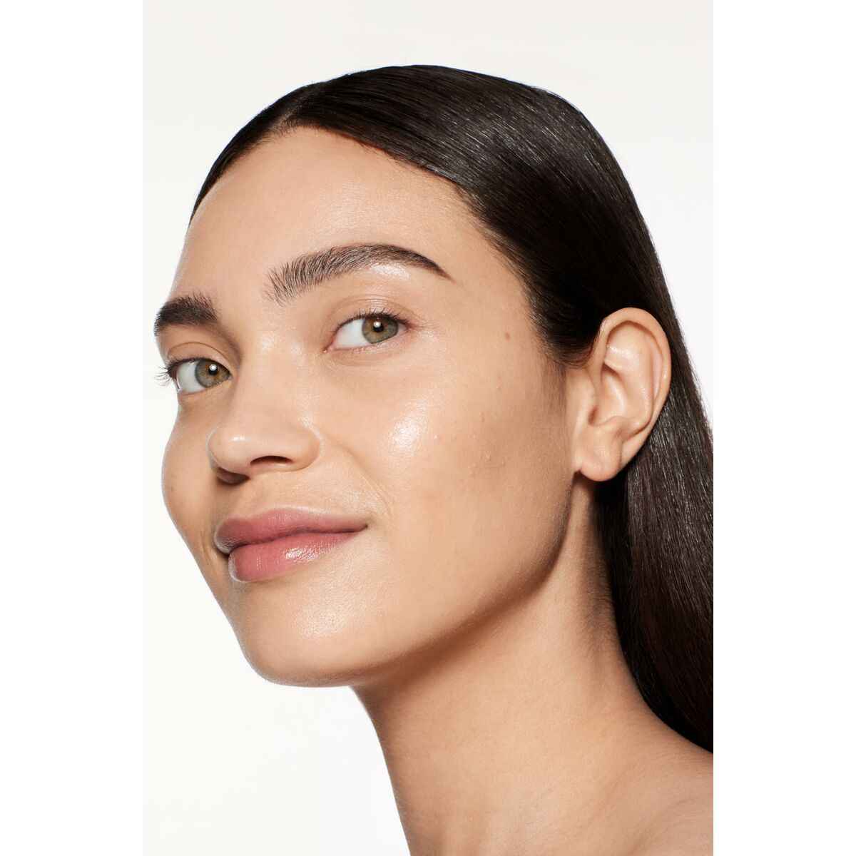 Base de Maquilhagem Fluida Shiseido Revitalessence Skin Glow Nº 330 30 ml