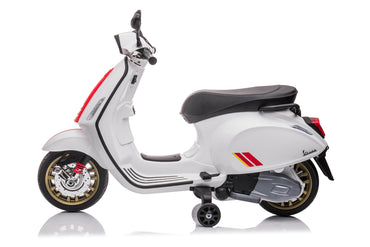 Vespa Sprint, 12 volt elektrische scooter met muziek en meer!