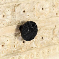 vidaXL Móvel apoio esculpido à mão 75x35x60 cm madeira mangueira cinza