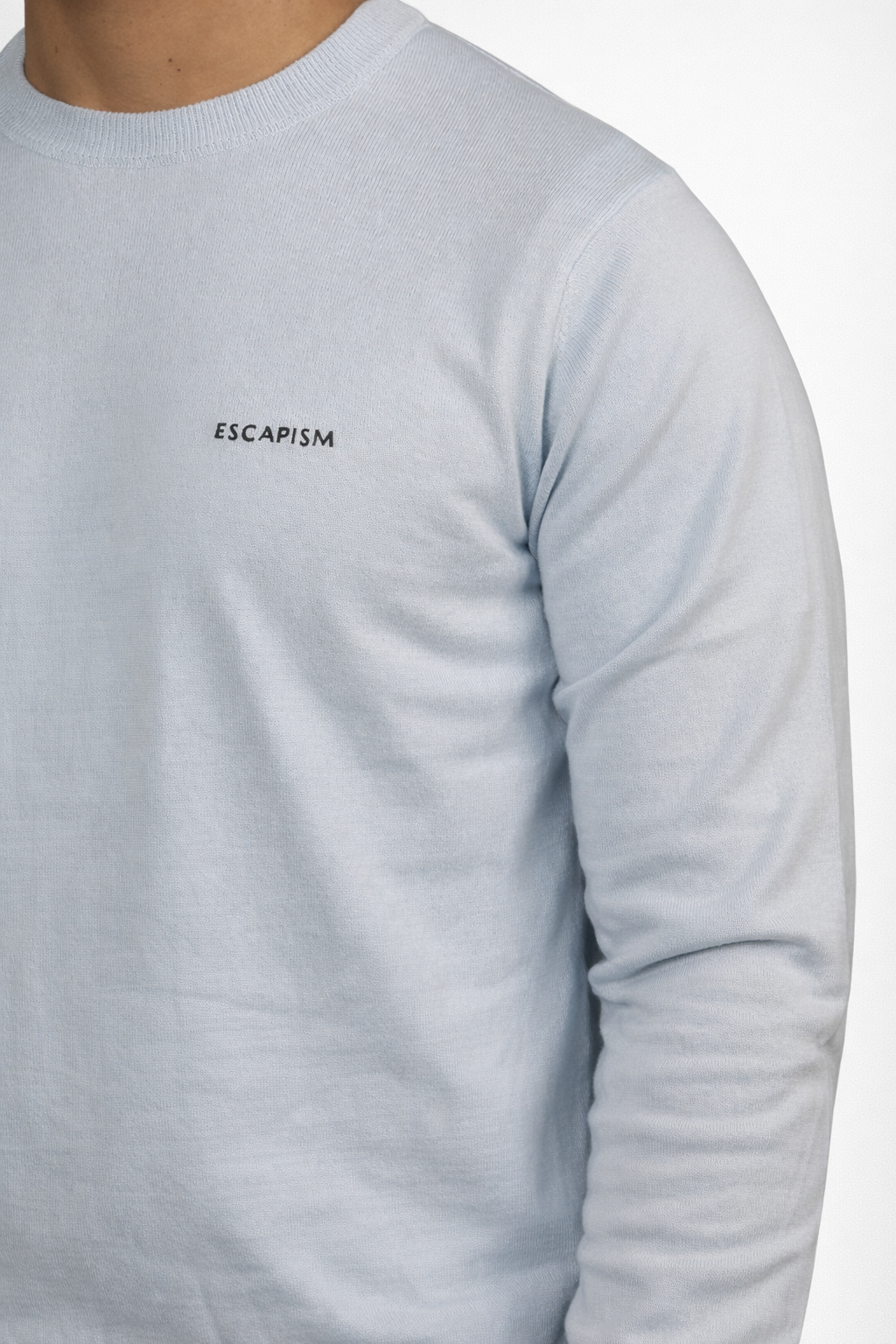 CREWNECK EMBROIDERED – ESCAPISM