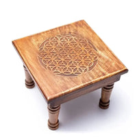 Mesa auxiliar em madeira esculpida - Flor da vida