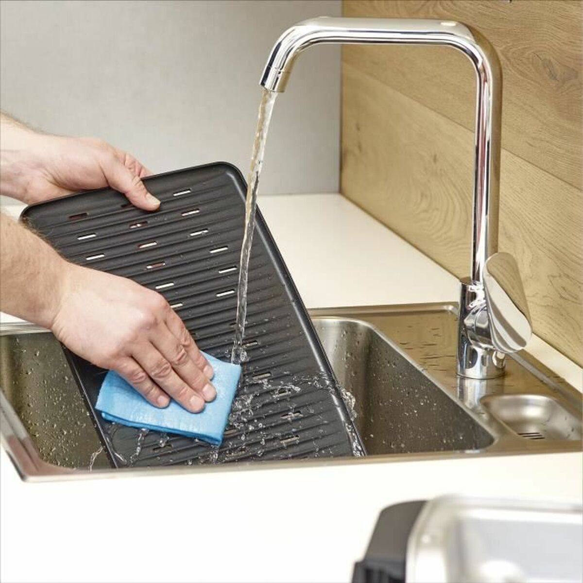 V5H2D624F5D38D7091AB620FAF3CC7BF99FR4891126P2