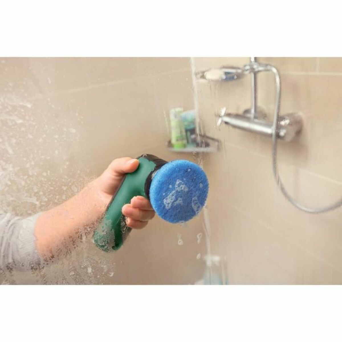 V7H9B073355F8719195747558C84870480AR3706160P4