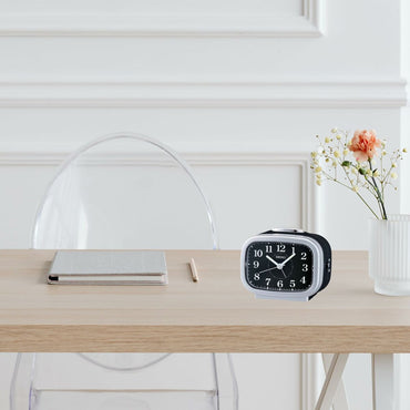 V4H0573E0FFA9898BE0DF0DFFCD809A4BCAR4382571P2