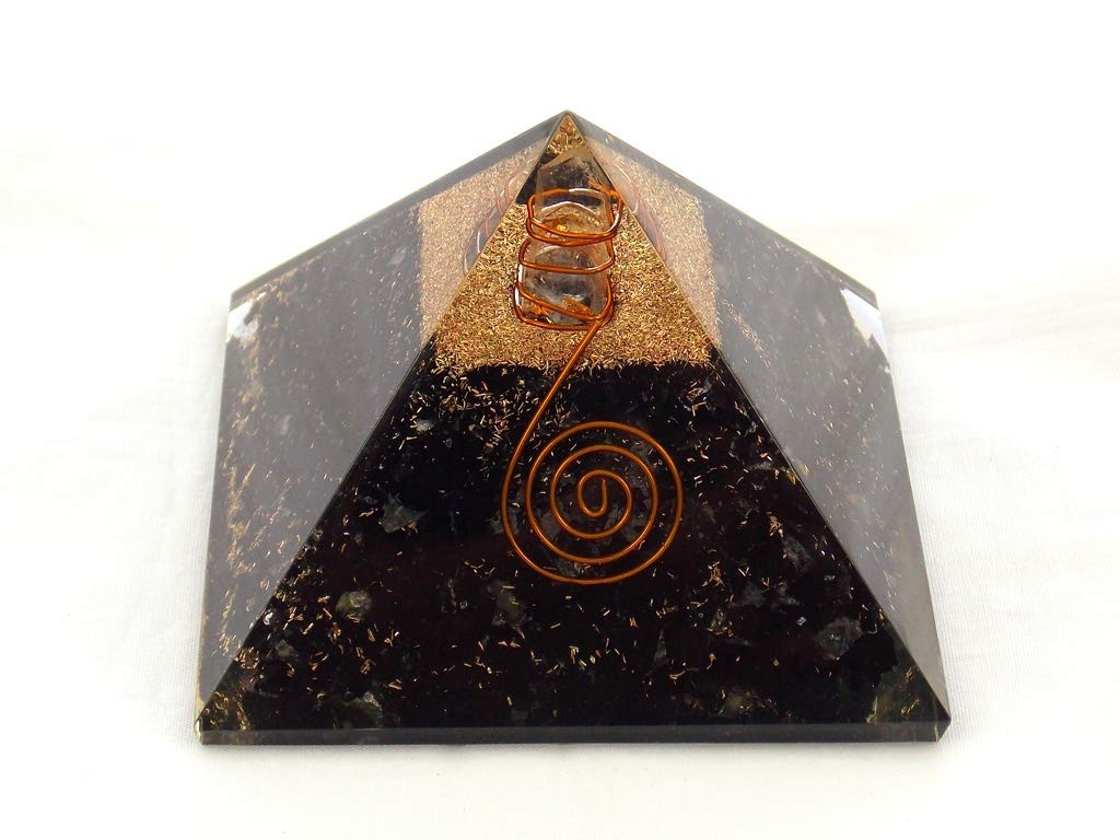 Pirâmide de Orgonite com Turmalina Negra