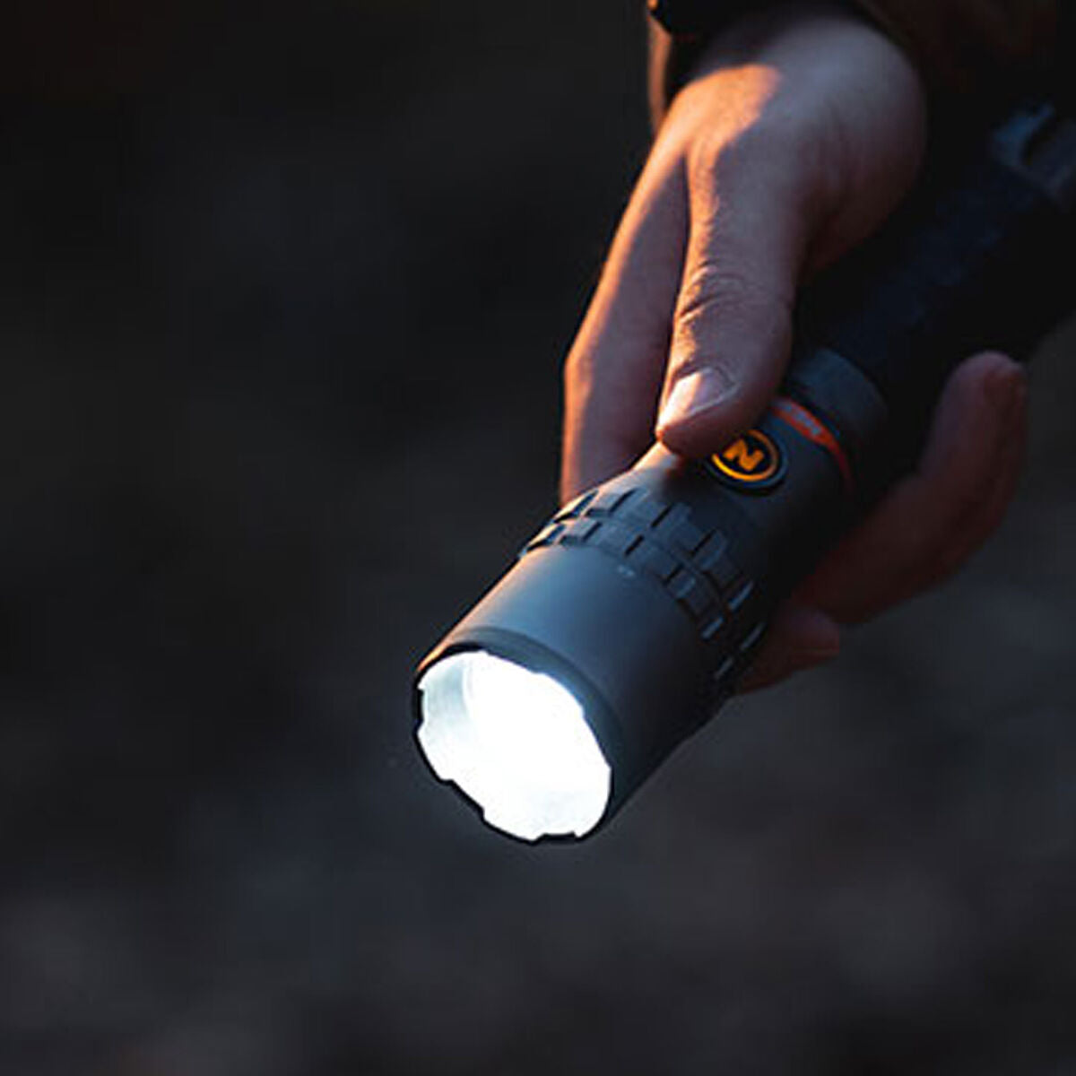 V6HB3652E9532ECDCD11E2C7FA6C8B116E0R4107537P8