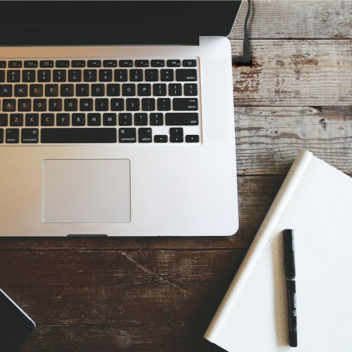 V10HABBCAF1A23B9F877454A6981C23390C2R6836883P4