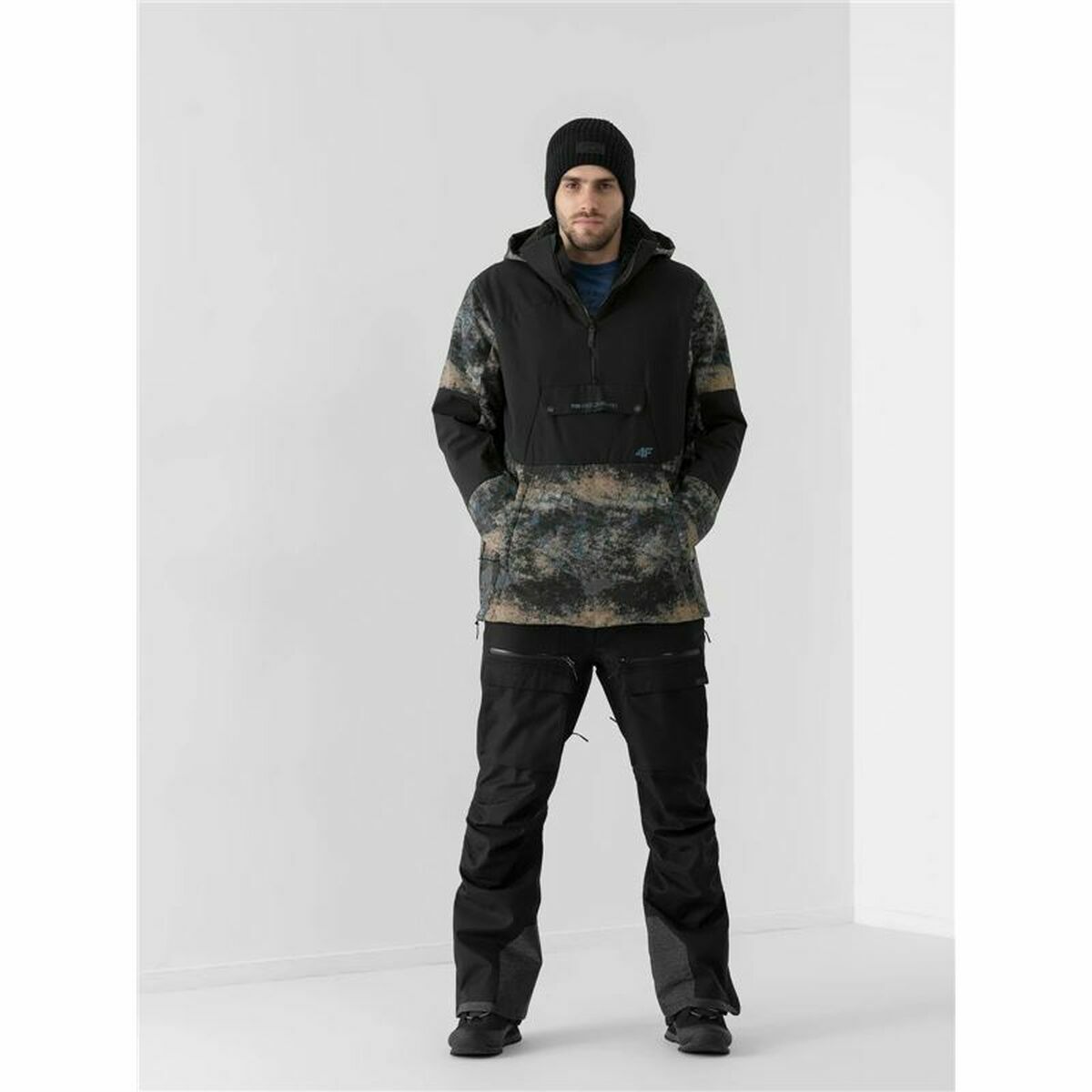 V8H8FA84B10C221021A4FEDE919D0489B2ER5161822P5