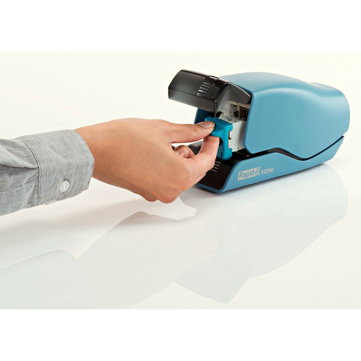 V5HFC639E2F4E3A8FD567411E4E3BB7FD17R4408021P2