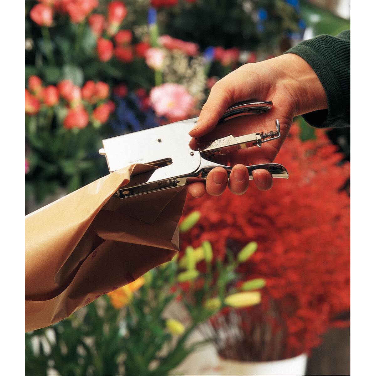 V8H5C6E60AB8ADF3AF7A7CA681882C48588R4783485P3