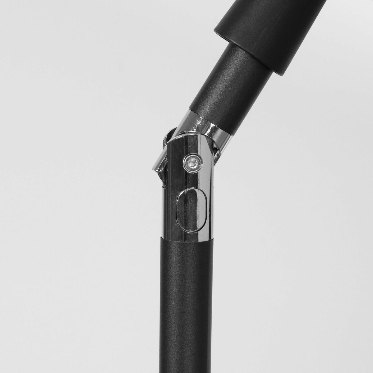 V5H0C0AC52D10D661279E50B758E2986446R6189442P6