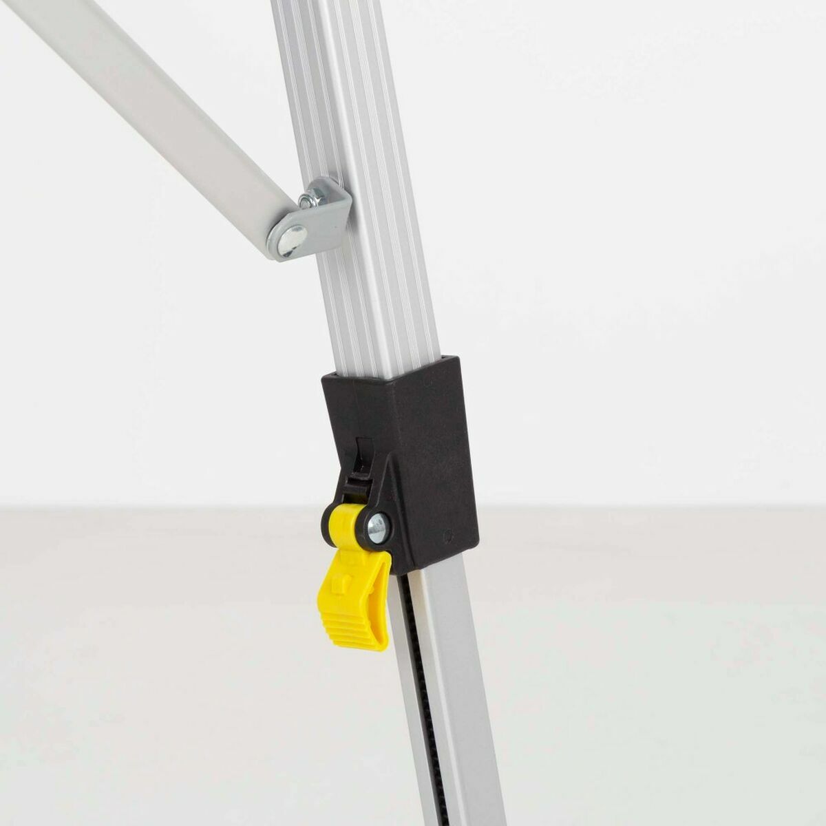 V6HB3D12EE59C7C9D471E2F95C4D7D37326R5424350P5