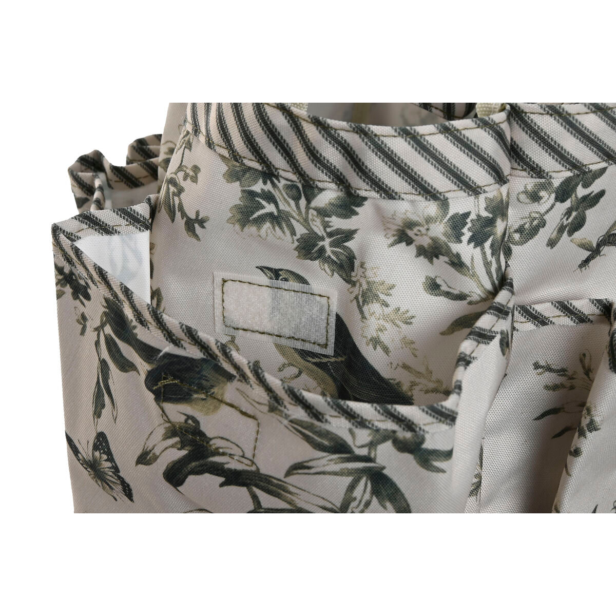 V6HA9E9A4EF96A054EC1F1EE4432DD25302R3949474P2