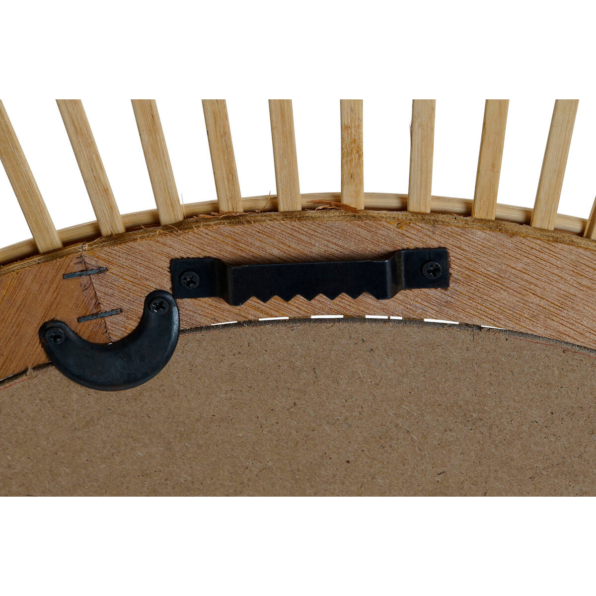 V7H68A1D956AA581A6FE153710AB5DAE857R6385739P4