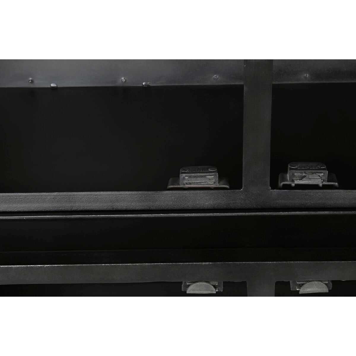 V5H1FD6526C9F6E85845C9E15E48B569A88R5168237P6