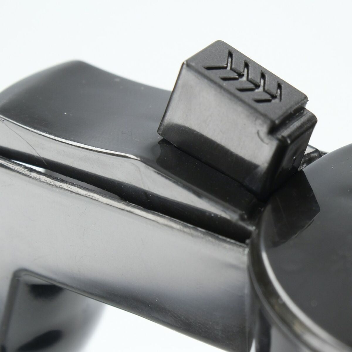 V11H8DD2B8C8D173AEA8242AC746D60B1CDBR3433048P5