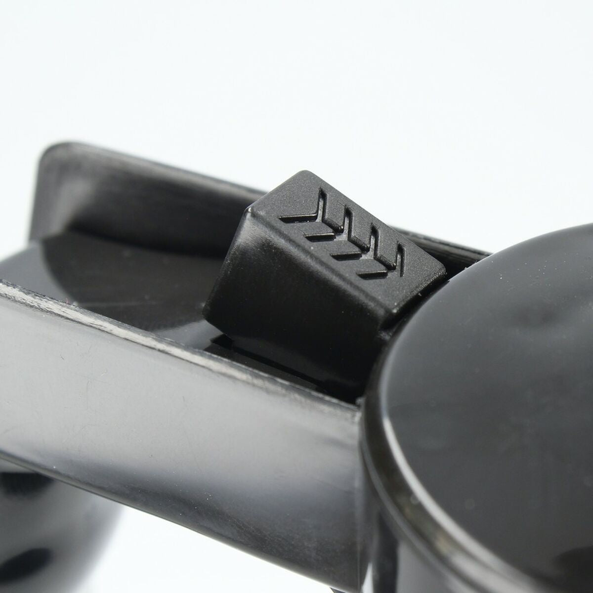 V11H612A7C3686D141968A222BE7B22165E6R3433050P6