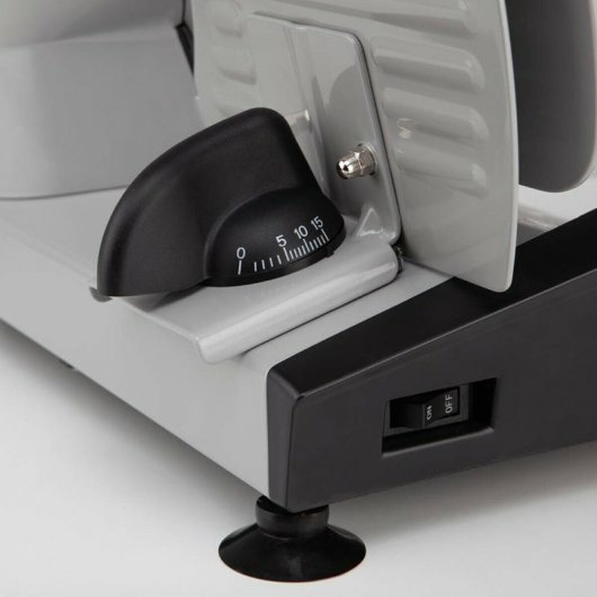 V9H087459CCE9CBCE8041B6F83D5081C8A8R7194831P4