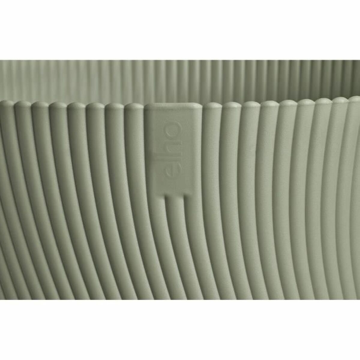 V3H2E8C909DA3293E60F06F4D6E957AFD70R5529167P3