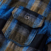 Camisa de criança com gola virada 92