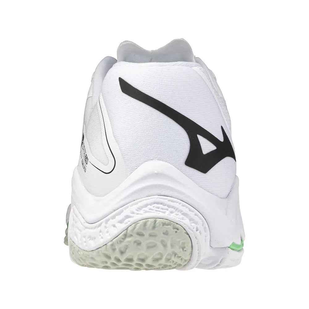 Mizuno Wave Lightning Z8