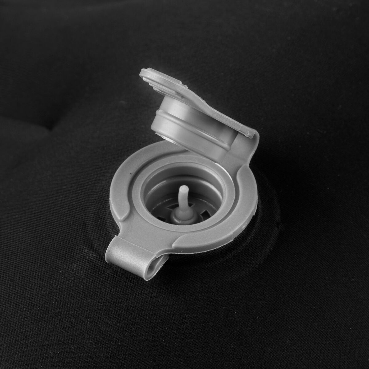 V6H990E0A0529FA4BEECF0B70356077900AR5423472P7