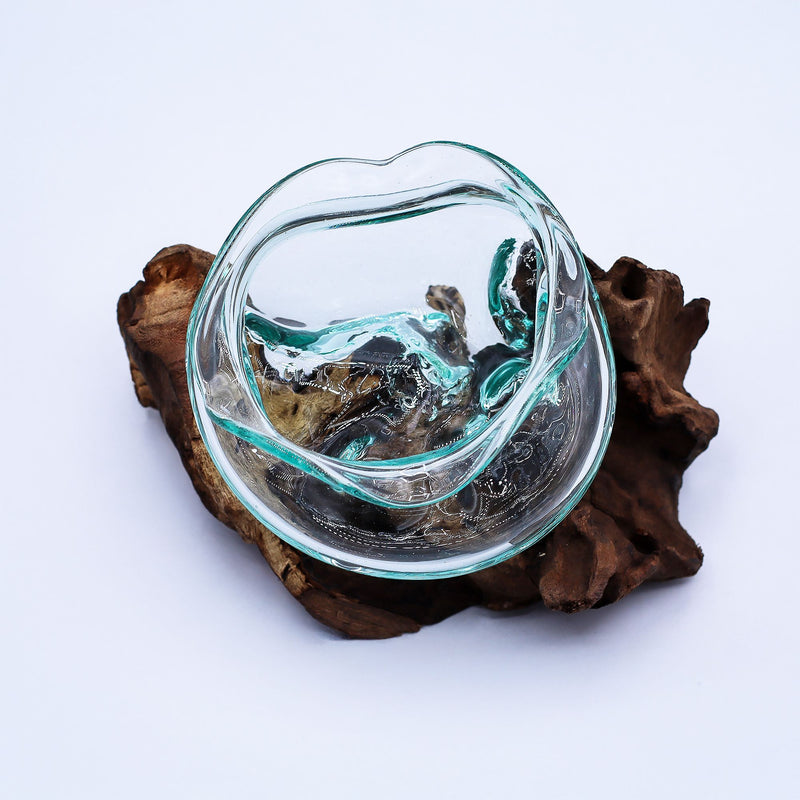 Molten Glass Wavy Bowl on Wood 18cm