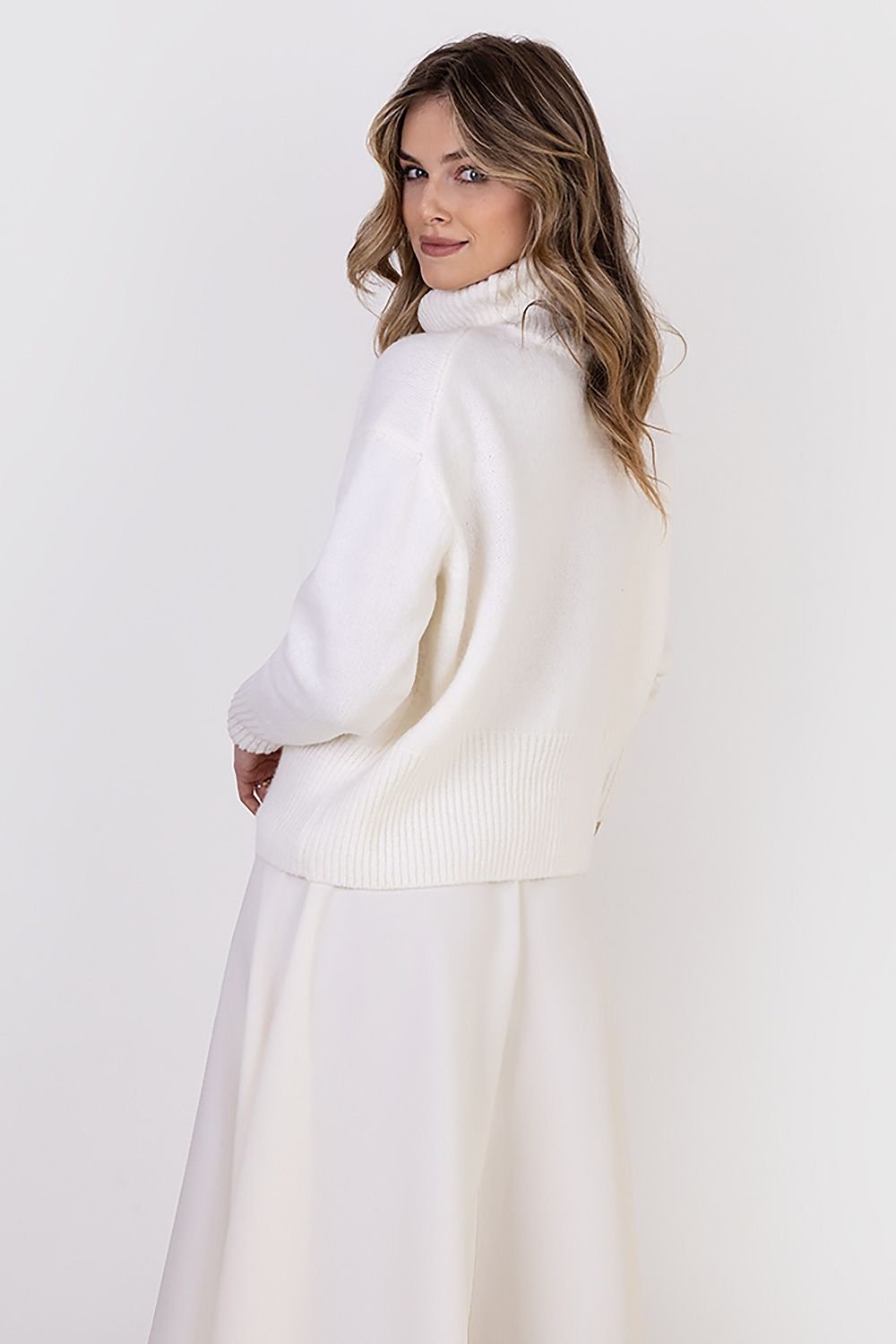 Turtleneck model 187211
