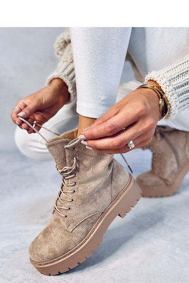 Boots model 187412