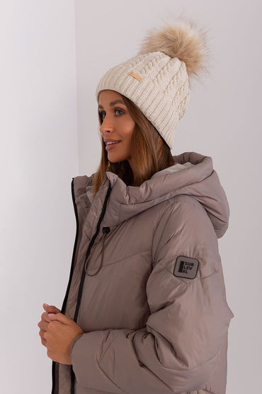 Cap model 187438