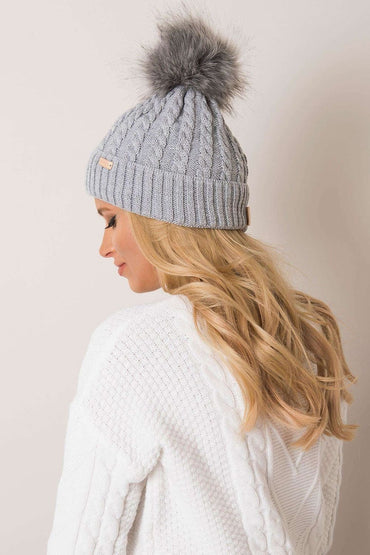 Cap model 187440